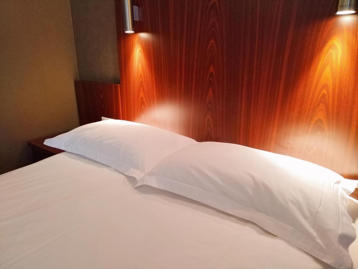 Hotel Milky Way 4*