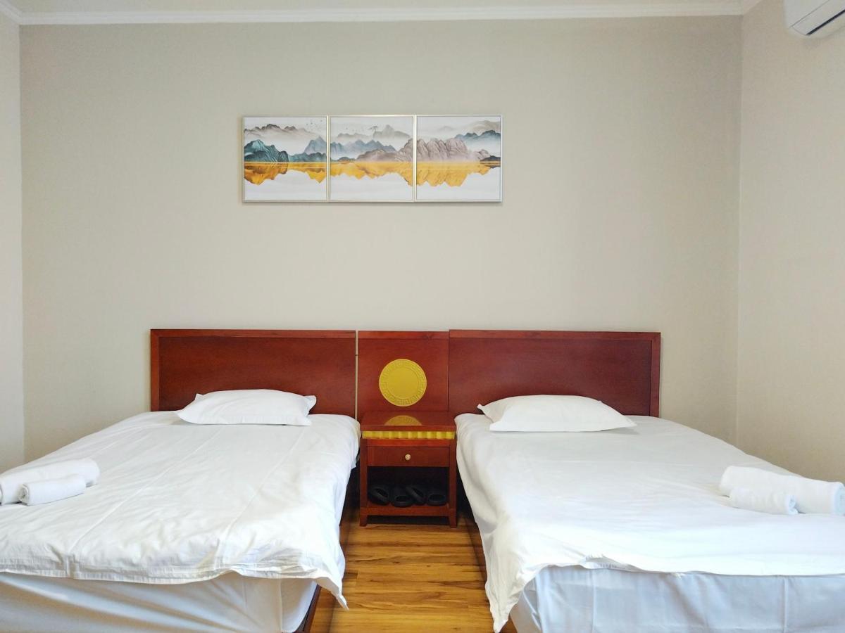 Milky Way Hotel 4*